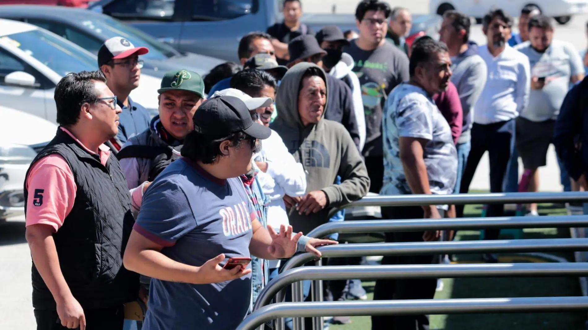 Revendedores de boletos de Pericos vs Algodoneros hacen su agosto